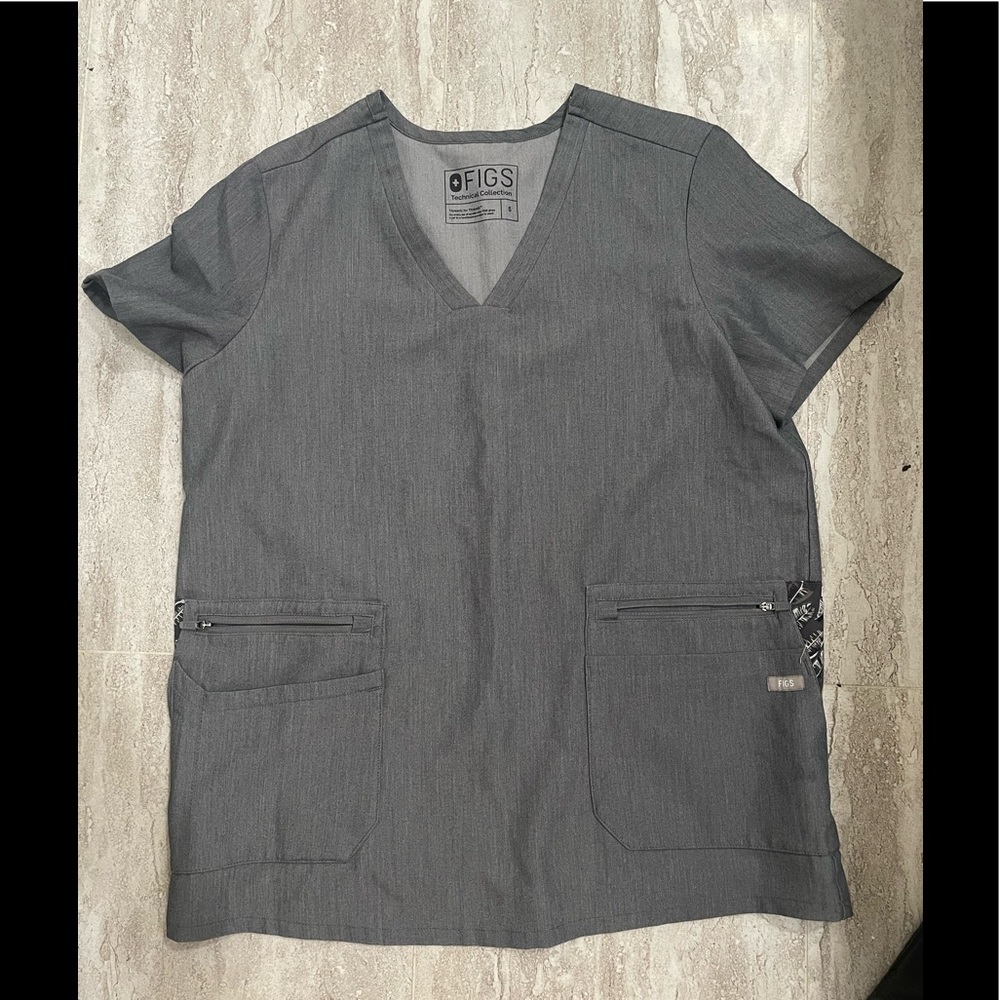 Figs scrub top Uniform: